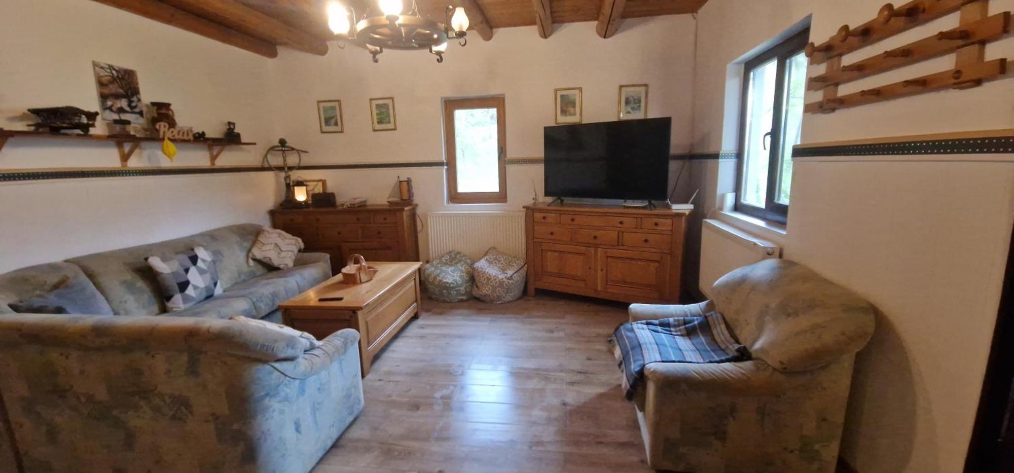 Pilisca Holiday Home Dobirlau Exterior photo